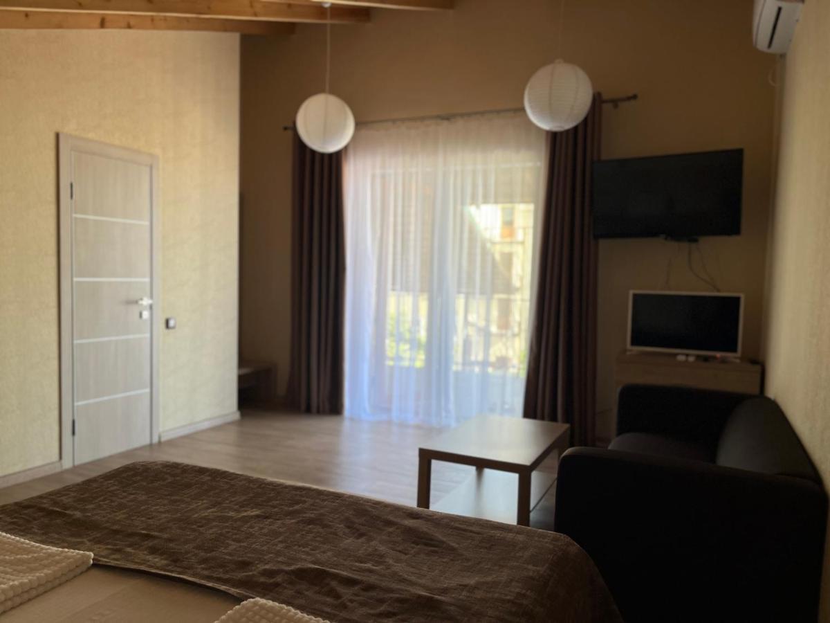 Guest House Letto ガグラ エクステリア 写真