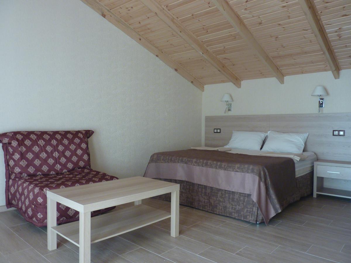 Guest House Letto ガグラ エクステリア 写真
